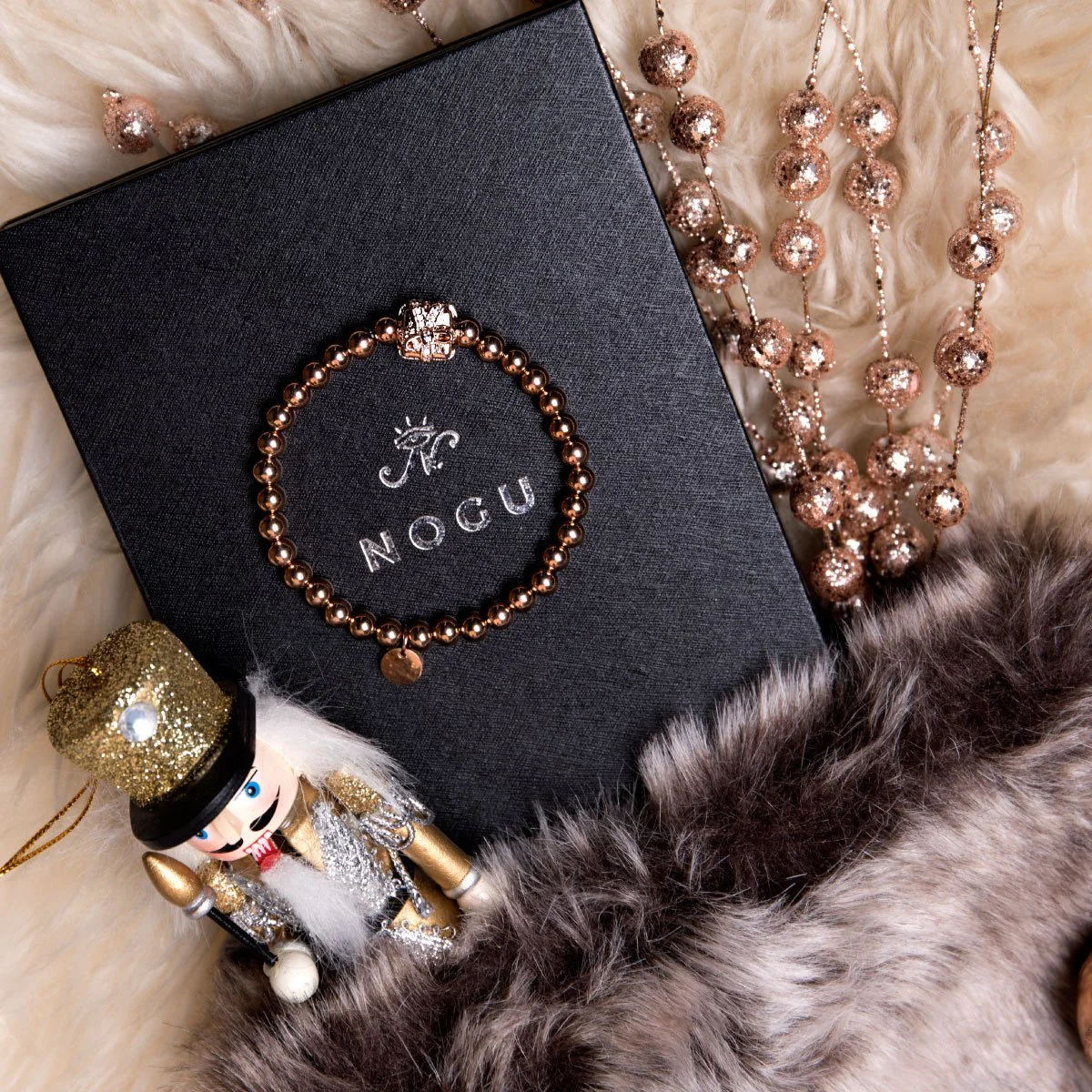 Surprise | 18k Gold | Crystal Holiday Gift - Image 3