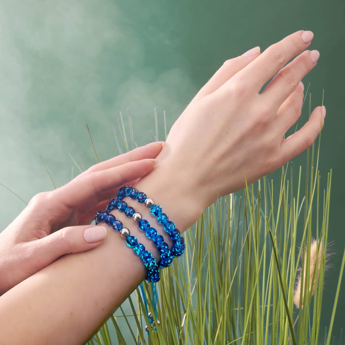 Topaz Flame | Silver | Firefly Glass Macrame Bracelet - Image 3